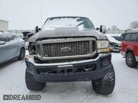 ✅ 2003 Ford Excursion Limited • VIN: 1FMSU43P53EB56437 • Lot: 87789995. Wystawiony na Copart z przebiegiem 161 571 mil. Bezpłatny archiwum sprzedaży aukcyjnych z USA i szczegółowy raport historii pojazdu na DreamBid. Zdjęcie 5.