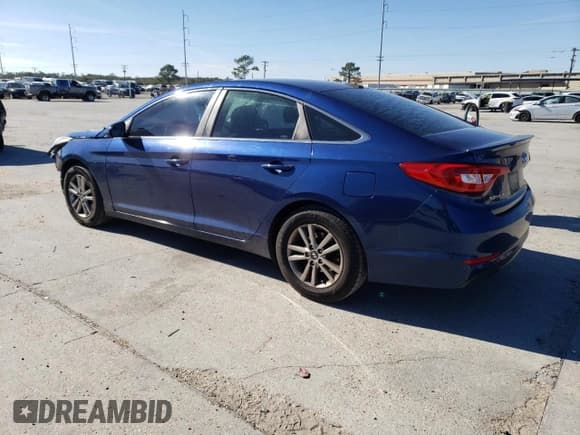 ✅ 2016 Hyundai Sonata SE • VIN: 5NPE24AF8GH388120 • Lot: 68263162. Listed on Copart with 189,690 mi. Free auction sales archive from the USA and detailed vehicle history report at DreamBid. Image 2.