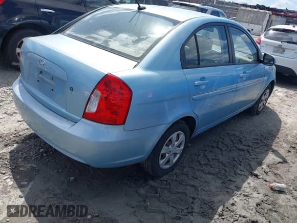 ✅ 2011 Hyundai Accent GLS • VIN: KMHCN4AC9BU601963 • Лот: 42006432. Опубликован ранее на IAAI с пробегом 78 306 миль. Бесплатный доступ к архиву аукционных продаж из США и подробный отчёт об истории автомобиля на DreamBid. Изображение 4.