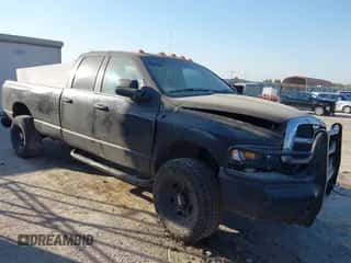 2005 Dodge 3500 SLT z VIN 3D7LS38C95G706190, wystawiony jako IAAI lot #40597269 z przebiegiem 264 260 mil mil oraz . Historia ofert i sprzedaży dostępna na DreamBid. Obrazek 1.