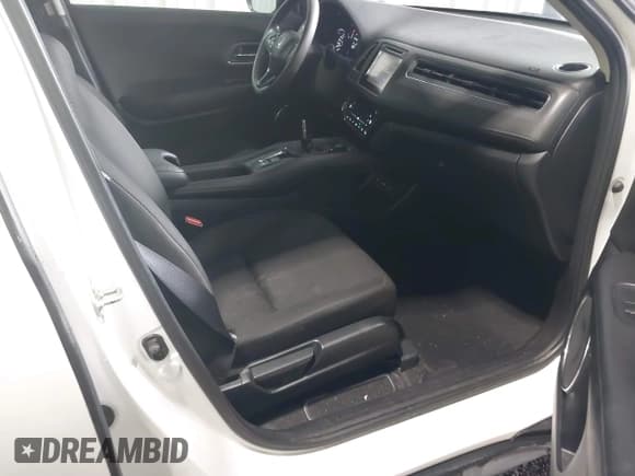 ✅ 2016 Honda HR-V EX • VIN: 3CZRU5G5XGM729022 • Лот: 43195143. Опубликован ранее на IAAI с пробегом 98 942 миль. Бесплатный доступ к архиву аукционных продаж из США и подробный отчёт об истории автомобиля на DreamBid. Изображение 5.