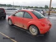 ✅ 2005 Volkswagen Beetle GLS • VIN: 3VWCK31C15M417873 • Lot: 43171620. Wystawiony na IAAI z przebiegiem 70 492 mil. Bezpłatny archiwum sprzedaży aukcyjnych z USA i szczegółowy raport historii pojazdu na DreamBid. Zdjęcie 3.