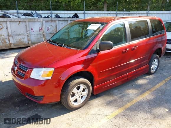 2010 Dodge Grand Caravan Hero с VIN 2D4RN3D1XAR401756, выставлен на аукционе IAAI как лот 43065011 с пробегом 84 720 миль миль и . История ставок и продаж доступна на DreamBid. Изображение 17.