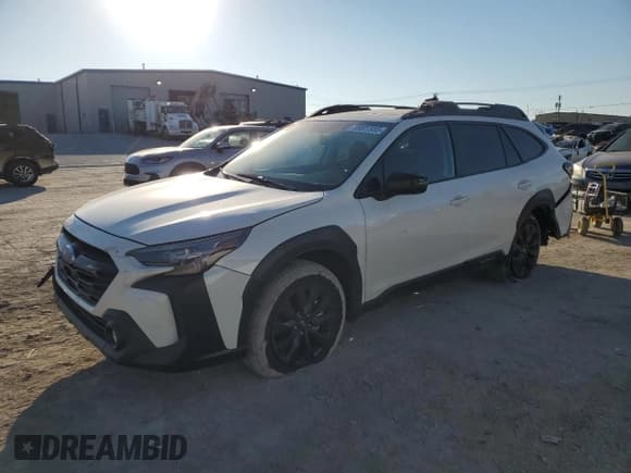 ✅ 2024 Subaru Outback Onyx XT • VIN: 4S4BTGLD3R3255398 • Лот: 85827955. Опубликован ранее на Copart с пробегом Не указан. Бесплатный доступ к архиву аукционных продаж из США и подробный отчёт об истории автомобиля на DreamBid. Изображение 1.