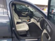 ✅ 2022 Volvo XC40 Inscription • VIN: YV4162UL4N2697409 • Лот: 43710282. Опубликован ранее на IAAI с пробегом 11 350 миль. Бесплатный доступ к архиву аукционных продаж из США и подробный отчёт об истории автомобиля на DreamBid. Изображение 5.