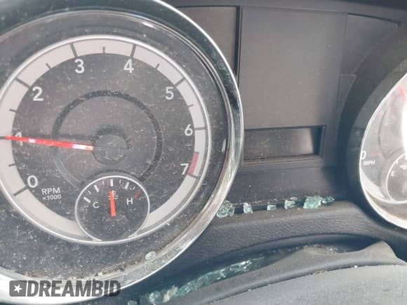 2012 Dodge Grand Caravan SXT z VIN 2C4RDGCG8CR184451, wystawiony jako IAAI lot #43220494 z przebiegiem Nie podano mil oraz . Historia ofert i sprzedaży dostępna na DreamBid. Obrazek 14.