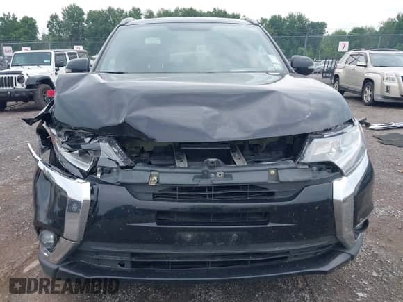 2018 Mitsubishi Outlander ES с VIN JA4AZ3A32JZ064956, выставлен на аукционе IAAI как лот 42724416 с пробегом 61 854 миль миль и . История ставок и продаж доступна на DreamBid. Изображение 13.