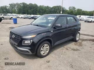 2022 Hyundai Venue SE with VIN KMHRB8A3XNU142473, listed as a Copart auction lot 67832705 with 81,772 mi miles and Salvage title. Bid and sale history available at DreamBid. Image 1.