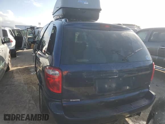 2005 Dodge Caravan SXT с VIN 2D4GP44L65R448863, выставлен на аукционе Copart как лот 77177884 с пробегом 147 792 миль миль и На запчасти • Non repairable. История ставок и продаж доступна на DreamBid. Изображение 6.