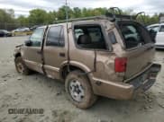 ✅ 2004 Chevrolet Blazer LS • VIN: 1GNDT13X64K168315 • Lot: 53249495. Wystawiony na Copart z przebiegiem 163 891 mil. Bezpłatny archiwum sprzedaży aukcyjnych z USA i szczegółowy raport historii pojazdu na DreamBid. Zdjęcie 2.