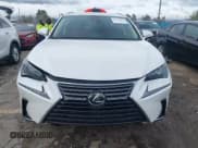 ✅ 2019 Lexus NX 300 • VIN: JTJYARBZ0K2123205 • Lot: 43770058. Wystawiony na IAAI z przebiegiem 73 713 mil. Bezpłatny archiwum sprzedaży aukcyjnych z USA i szczegółowy raport historii pojazdu na DreamBid. Zdjęcie 12.