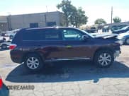 ✅ 2013 Toyota Highlander SE • VIN: 5TDZK3EH9DS139659 • Лот: 43239624. Опубликован ранее на IAAI с пробегом 169 390 миль. Бесплатный доступ к архиву аукционных продаж из США и подробный отчёт об истории автомобиля на DreamBid. Изображение 14.