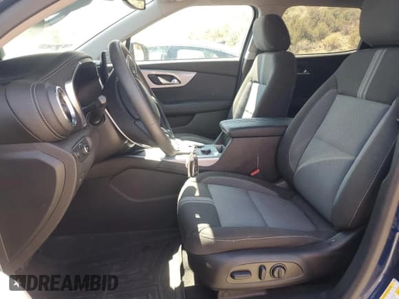 ✅ 2023 Chevrolet Blazer LT • VIN: 3GNKBHR40PS142219 • Lot: 69676185. Listed on Copart with 33,265 mi. Free auction sales archive from the USA and detailed vehicle history report at DreamBid. Image 7.