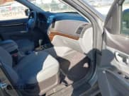 ✅ 2010 Hyundai Santa Fe GLS • VIN: 5NMSGDAB8AH372327 • Lot: 43668861. Listed on IAAI with 88,475 mi. Free auction sales archive from the USA and detailed vehicle history report at DreamBid. Image 5.