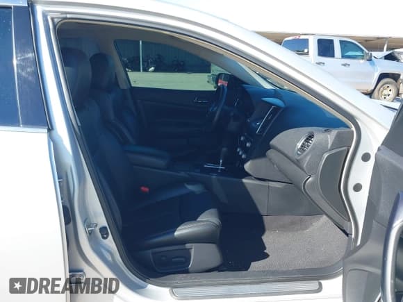 ✅ 2014 Nissan Maxima S • VIN: 1N4AA5AP5EC482860 • Lot: 43545155. Listed on IAAI with 109,305 mi. Free auction sales archive from the USA and detailed vehicle history report at DreamBid. Image 5.