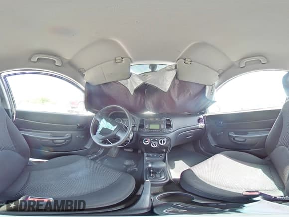 ✅ 2008 Hyundai Accent GS • VIN: KMHCM36C38U082276 • Лот: 57222655. Опубликован ранее на Copart с пробегом 198 504 миль. Бесплатный доступ к архиву аукционных продаж из США и подробный отчёт об истории автомобиля на DreamBid. Изображение 14.