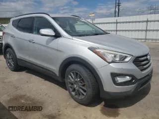 ✅ 2013 Hyundai Santa Fe Sport • VIN: 5XYZUDLA1DG014870 • Лот: 59911754. Опубликован ранее на Copart с пробегом 318 004 миль. Бесплатный доступ к архиву аукционных продаж из США и подробный отчёт об истории автомобиля на DreamBid. Изображение 4.