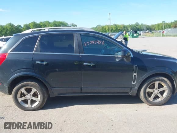 ✅ 2013 Chevrolet Captiva Sport LT • VIN: 3GNAL3EK7DS574821 • Lot: 42295328. Wystawiony na IAAI z przebiegiem 132 589 mil. Bezpłatny archiwum sprzedaży aukcyjnych z USA i szczegółowy raport historii pojazdu na DreamBid. Zdjęcie 13.