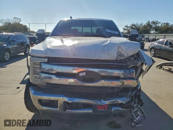 ✅ 2019 Ford F-250 Lariat • VIN: 1FT7W2BT3KEF69253 • Lot: 91459735. Listed on Copart with 137,834 mi. Free auction sales archive from the USA and detailed vehicle history report at DreamBid. Image 5.