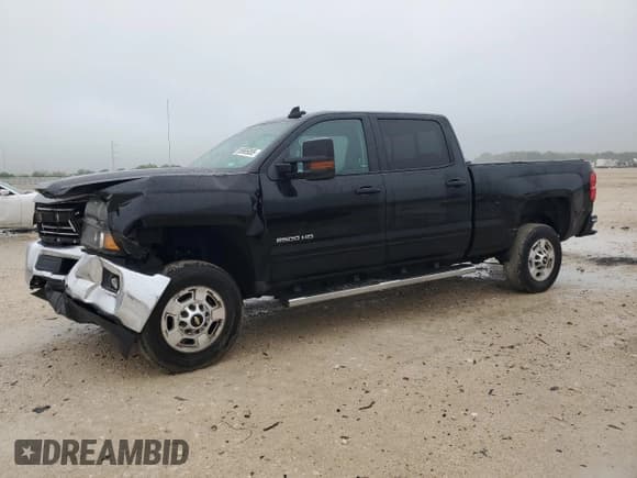 ✅ 2015 Chevrolet Silverado 2500HD LT • VIN: 1GC1CVEG7FF532494 • Lot: 55965055. Wystawiony na Copart z przebiegiem 149 664 mil. Bezpłatny archiwum sprzedaży aukcyjnych z USA i szczegółowy raport historii pojazdu na DreamBid. Zdjęcie 1.