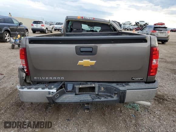 ✅ 2012 Chevrolet Silverado 1500 Work Truck • VIN: 1GCNCPE0XCZ333689 • Lot: 68939844. Listed on Copart with 39,397 mi. Free auction sales archive from the USA and detailed vehicle history report at DreamBid. Image 6.