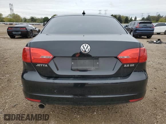 ✅ 2012 Volkswagen Jetta SE • VIN: 3VWDP7AJ9CM301068 • Lot: 85521115. Wystawiony na Copart z przebiegiem 185 594 mil. Bezpłatny archiwum sprzedaży aukcyjnych z USA i szczegółowy raport historii pojazdu na DreamBid. Zdjęcie 6.
