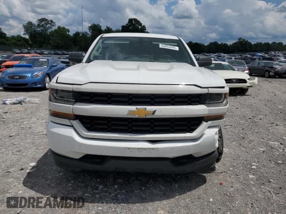 ✅ 2017 Chevrolet Silverado 1500 Custom • VIN: 1GCRCPEH8HZ364776 • Lot: 63653205. Wystawiony na Copart z przebiegiem 117 397 mil. Bezpłatny archiwum sprzedaży aukcyjnych z USA i szczegółowy raport historii pojazdu na DreamBid. Zdjęcie 5.