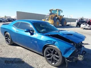 ✅ 2020 Dodge Challenger SXT • VIN: 2C3CDZAG6LH173799 • Lot: 43418277. Wystawiony na IAAI z przebiegiem 76 833 mil. Bezpłatny archiwum sprzedaży aukcyjnych z USA i szczegółowy raport historii pojazdu na DreamBid. Zdjęcie 1.
