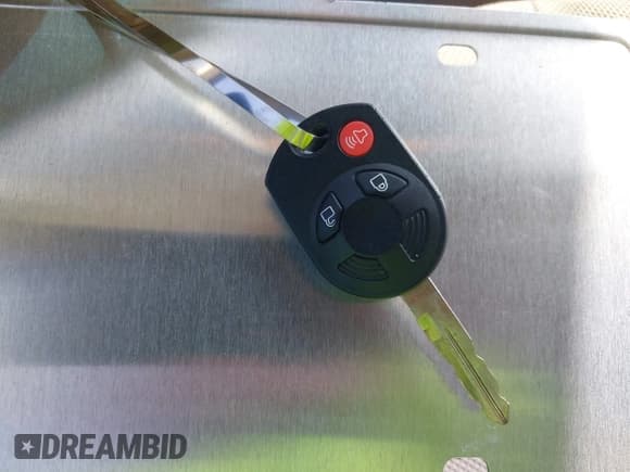 ✅ 2008 Ford Escape XLT • VIN: 1FMCU03Z28KD22159 • Lot: 43318469. Listed on IAAI with 214,280 mi. Free auction sales archive from the USA and detailed vehicle history report at DreamBid. Image 11.