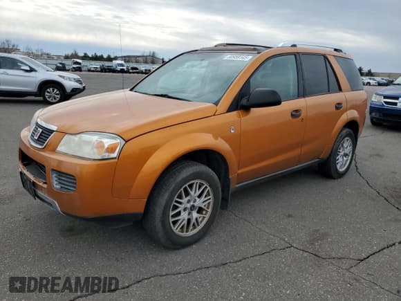 ✅ 2006 Saturn VUE • VIN: 5GZCZ33D16S815046 • Lot: 50959145. Wystawiony na Copart z przebiegiem 198 587 mil. Bezpłatny archiwum sprzedaży aukcyjnych z USA i szczegółowy raport historii pojazdu na DreamBid. Zdjęcie 1.