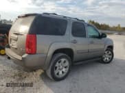 ✅ 2009 GMC Yukon SLT 4SA • VIN: 1GKFK33089R183940 • Lot: 82261835. Listed on Copart with 196,844 mi. Free auction sales archive from the USA and detailed vehicle history report at DreamBid. Image 3.