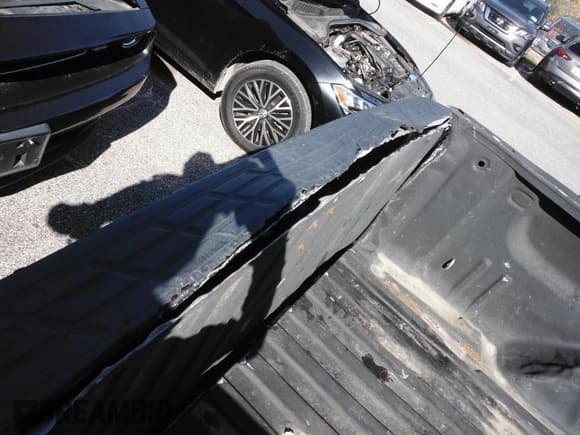 ✅ 2007 Chevrolet Silverado 1500 1LT • VIN: 2GCEC19C171708238 • Lot: 43661739. Listed on IAAI with 167,448 mi. Free auction sales archive from the USA and detailed vehicle history report at DreamBid. Image 11.