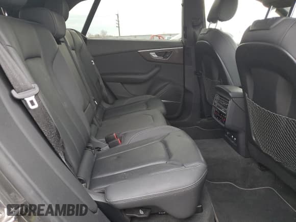 ✅ 2019 Audi Q8 Prestige • VIN: WA1CVAF13KD029177 • Лот: 92120005. Опубликован ранее на Copart с пробегом 50 307 миль. Бесплатный доступ к архиву аукционных продаж из США и подробный отчёт об истории автомобиля на DreamBid. Изображение 11.