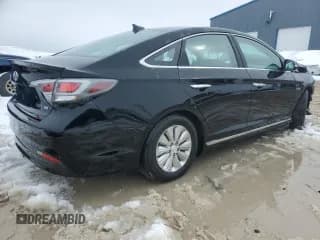 ✅ 2016 Hyundai Sonata SE • VIN: KMHE24L10GA037187 • Lot: 46447213. Listed on Copart with 101,432 mi. Free auction sales archive from the USA and detailed vehicle history report at DreamBid. Image 3.