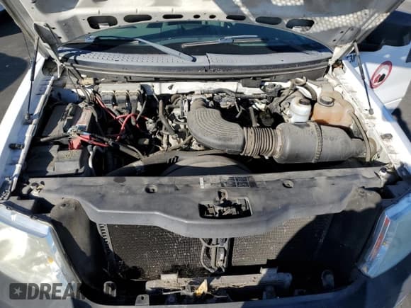 ✅ 2005 Ford F-150 XL • VIN: 1FTRF12W75NA51986 • Lot: 87040995. Wystawiony na Copart z przebiegiem 220 267 mil. Bezpłatny archiwum sprzedaży aukcyjnych z USA i szczegółowy raport historii pojazdu na DreamBid. Zdjęcie 11.