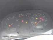 ✅ 2002 Volkswagen Golf GLS • VIN: 9BWGP61J524072821 • Lot: 43851064. Listed on IAAI with 203,220 mi. Free auction sales archive from the USA and detailed vehicle history report at DreamBid. Image 7.