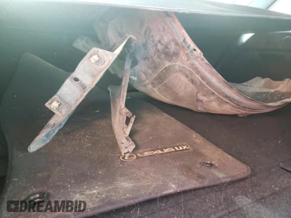 ✅ 2020 Lexus UX 250h • VIN: JTHX9JBH9L2029193 • Lot: 54231305. Listed on Copart with 96,766 mi. Free auction sales archive from the USA and detailed vehicle history report at DreamBid. Image 6.