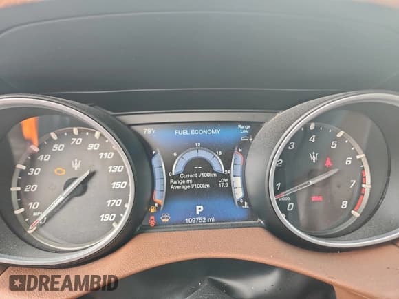 ✅ 2017 Maserati Levante S • VIN: ZN661YUS1HX225854 • Лот: 83951555. Опубликован ранее на Copart с пробегом 109 752 миль. Бесплатный доступ к архиву аукционных продаж из США и подробный отчёт об истории автомобиля на DreamBid. Изображение 9.