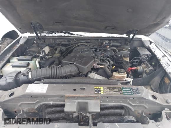 ✅ 2005 Ford Explorer Sport Trac XLS • VIN: 1FMZU67KX5UA71613 • Lot: 43821495. Listed on IAAI with 239,645 mi. Free auction sales archive from the USA and detailed vehicle history report at DreamBid. Image 10.