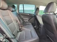 ✅ 2014 Volkswagen Tiguan S • VIN: WVGAV3AX0EW612542 • Lot: 93687315. Wystawiony na Copart z przebiegiem 118 692 mil. Bezpłatny archiwum sprzedaży aukcyjnych z USA i szczegółowy raport historii pojazdu na DreamBid. Zdjęcie 11.