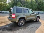 ✅ 2008 Jeep Liberty Sport • VIN: 1J8GP28K68W144584 • Лот: 81021855. Опубликован ранее на Copart с пробегом 129 888 миль. Бесплатный доступ к архиву аукционных продаж из США и подробный отчёт об истории автомобиля на DreamBid. Изображение 3.