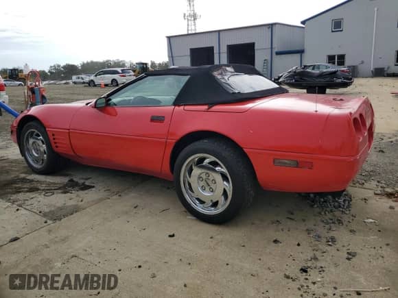 1994 Chevrolet Corvette с VIN 1G1YY32P1R5114993, выставлен на аукционе Copart как лот 82094525 с пробегом Не указан миль и Чистый • Clean title. История ставок и продаж доступна на DreamBid. Изображение 2.