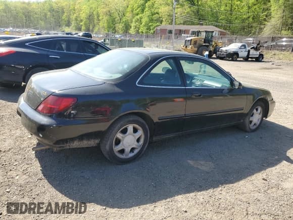 ✅ 1997 Acura CL • VIN: 19UYA1256VL006228 • Lot: 53656615. Listed on Copart with 166,214 mi. Free auction sales archive from the USA and detailed vehicle history report at DreamBid. Image 3.