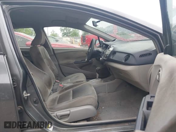 ✅ 2010 Honda Insight LX • VIN: JHMZE2H53AS012121 • Lot: 42367197. Listed on IAAI with 263,347 mi. Free auction sales archive from the USA and detailed vehicle history report at DreamBid. Image 5.