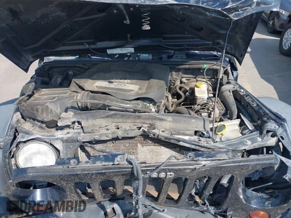 ✅ 2012 Jeep Wrangler Unlimited Sport • VIN: 1C4BJWDG2CL201563 • Lot: 43083863. Listed on IAAI with Not provided. Free auction sales archive from the USA and detailed vehicle history report at DreamBid. Image 10.