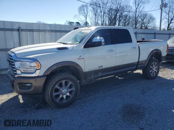✅ 2022 Ram 2500 Longhorn • VIN: 3C6UR5GL6NG131450 • Lot: 46022085. Wystawiony na Copart z przebiegiem 63 301 mil. Bezpłatny archiwum sprzedaży aukcyjnych z USA i szczegółowy raport historii pojazdu na DreamBid. Zdjęcie 1.