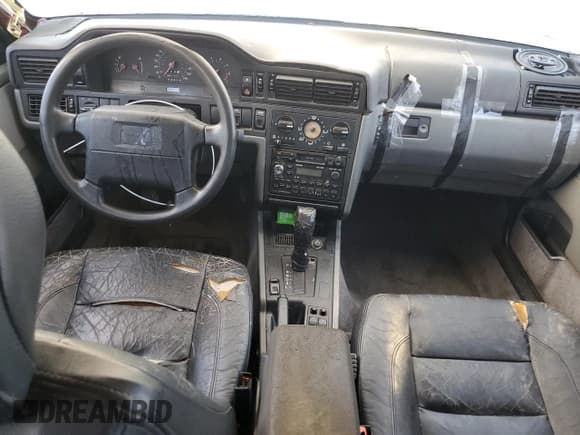 ✅ 1995 Volvo 850 • VIN: YV1LS5513S2179724 • Лот: 85616544. Опубликован ранее на Copart с пробегом 188 876 миль. Бесплатный доступ к архиву аукционных продаж из США и подробный отчёт об истории автомобиля на DreamBid. Изображение 8.