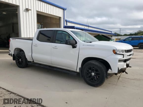 ✅ 2019 Chevrolet Silverado 1500 RST • VIN: 3GCUYEED1KG273840 • Lot: 83783625. Listed on Copart with 53,303 mi. Free auction sales archive from the USA and detailed vehicle history report at DreamBid. Image 4.