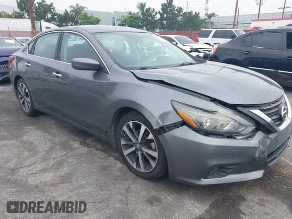 ✅ 2017 Nissan Altima SL • VIN: 1N4AL3AP2HC498095 • Lot: 42453384. Listed on IAAI with 138,736 mi. Free auction sales archive from the USA and detailed vehicle history report at DreamBid. Image 1.