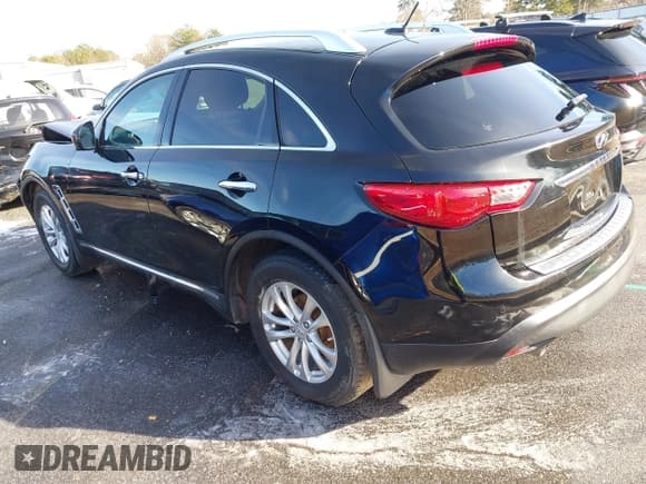 ✅ 2013 Infiniti FX • VIN: JN8CS1MUXDM140215 • Lot: 41271039. Listed on IAAI with 134,887 mi. Free auction sales archive from the USA and detailed vehicle history report at DreamBid. Image 3.